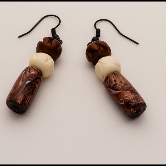 OOAK Handmade Safari Earrings with accent beads - Picture 1 of 1